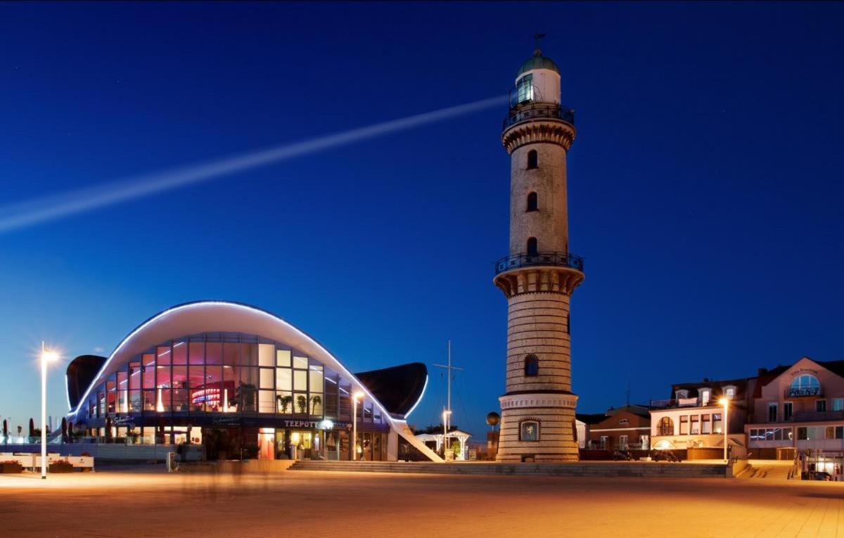 Strandpalais/Meerblick Rostock Exteriér fotografie